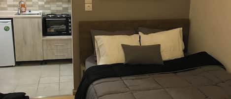 1 chambre, accĂšs Ă Internet, literie fournie
