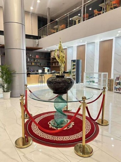 Skyport Hotel