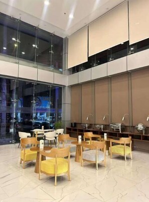 Cafe - Skyport Hotel (Parañaque)