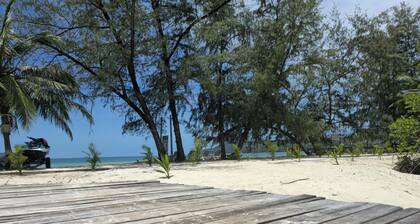 WHITE BEACH RESORT LONGSET