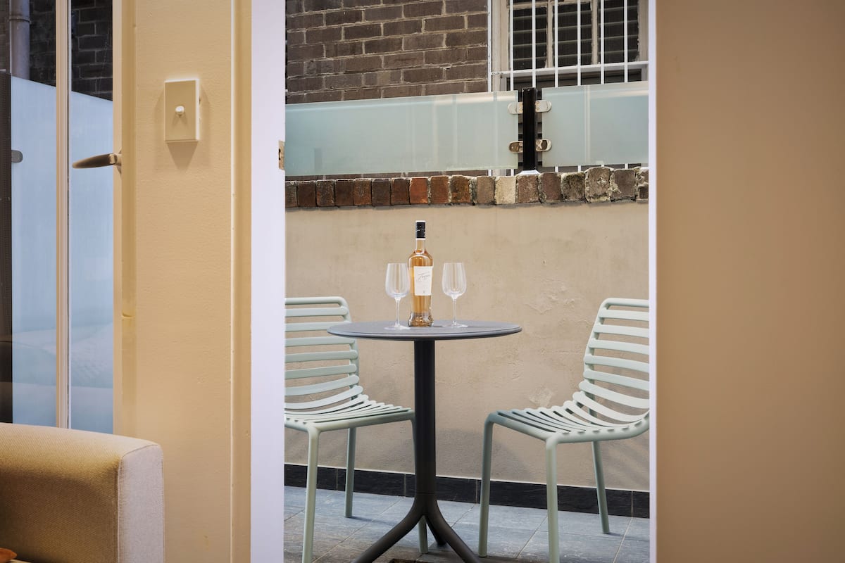 Deluxe Apartment | Free WiFi