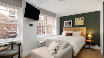 Deluxe Apartment | Free WiFi