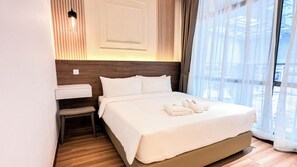 Standaard kamer, 1 queensize bed, niet-roken | Een kluis op de kamer, gratis wifi