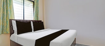 Hotel Crpf V7 Service Apartment