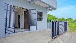 House | Reception - Classic V7 Inn Service Apartment (Hingna)