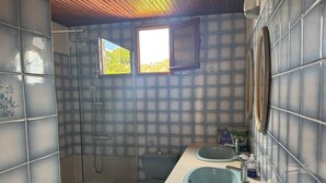 Uklassifisert bilde, 3 av 10, knapp