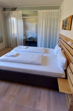 Comfort Double Room, Garden View