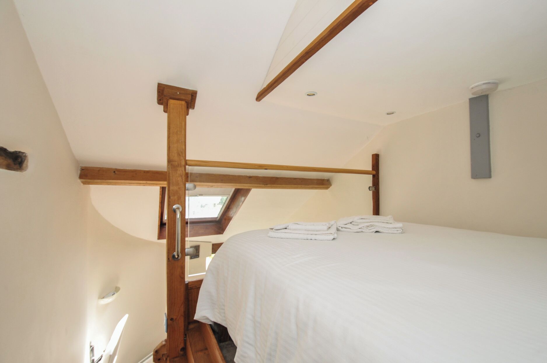 1 chambre, décoration personnalisée, ameublement personnalisé