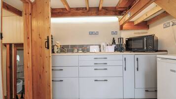 Peralatan masak/sendok-piring