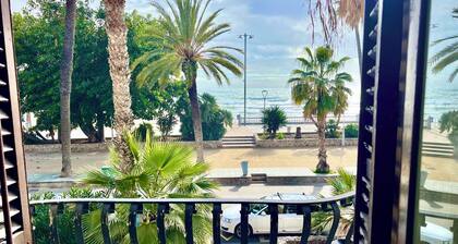 Batlló: In front of the Ribera Beach, in the center of Sitges.