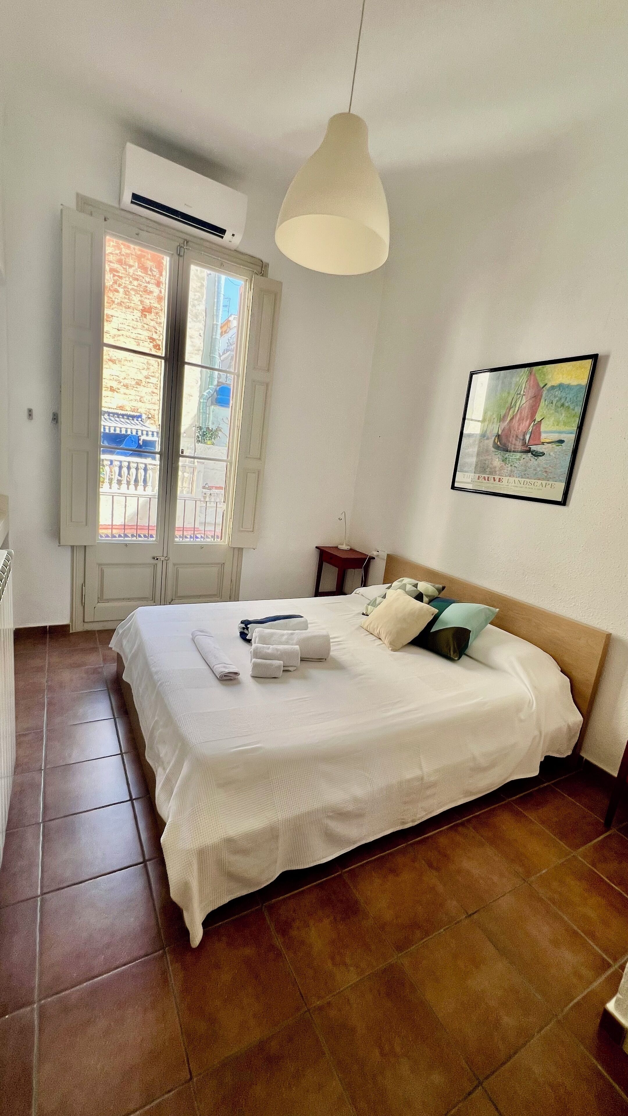 2 bedrooms, iron/ironing board, travel crib, free WiFi