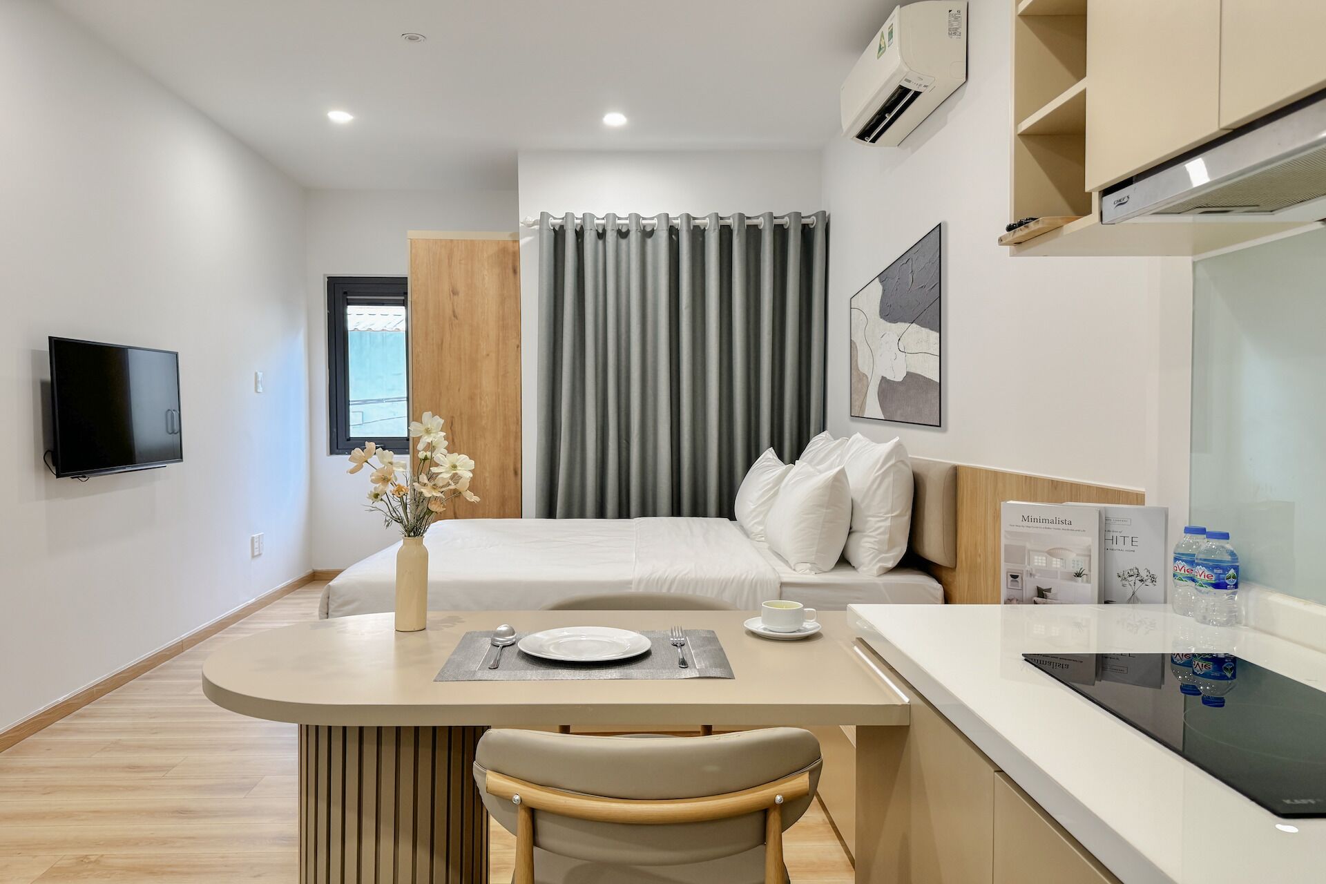 Deluxe Studio | In-room safe, desk, laptop workspace, blackout curtains