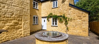 Bailey Glace Farmhouse