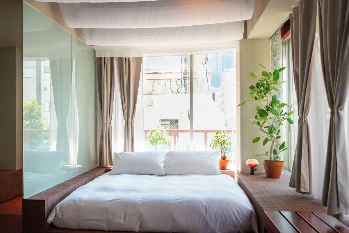 Comfort Double Room, 1 Queen Bed, City View | In-room safe, blackout drapes, iron/ironing board, free WiFi