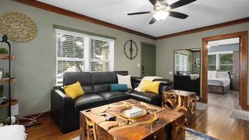 2 soveværelser, strygejern/strygebræt, weekendseng, Wi-Fi