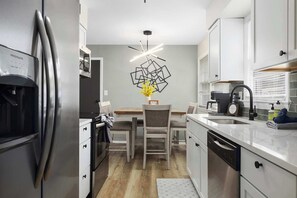 Fridge, microwave, oven, stovetop - 4BR | King Beds + Ping Pong + Darts | Near FIFA (Lee's Summit)