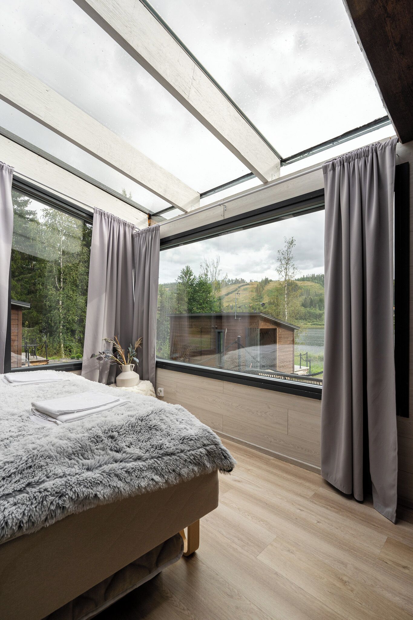 Standaard studio, uitzicht op meer, aan het strand | Uitzicht vanuit de kamer