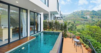 Aura Villa by Kozystay - Bandung