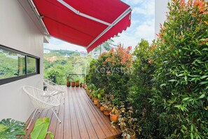 Villa, 4 Bedrooms, Mountain View | Balcony