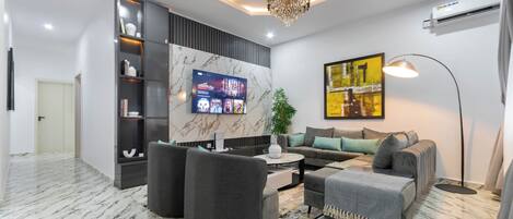 TV connectée, jeux vidéo