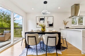 Hus (4 Bedrooms) | Matservice på rummet
