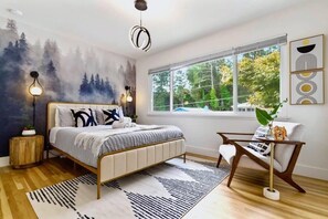 Ferienhaus (4 Bedrooms) | 4 Schlafzimmer, Schreibtisch, laptopgeeigneter Arbeitsplatz