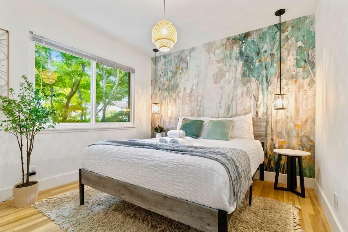 Casa (4 Bedrooms) | 4 quartos, escrivaninha, espaço de trabalho para notebook