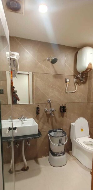 Deluxe Double Room | Bathroom | Soap