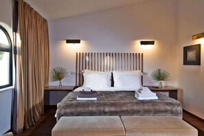 1 slaapkamer, een strijkplank/strijkijzer, gratis wifi, beddengoed