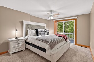 2-Bedroom Townhome | Free WiFi