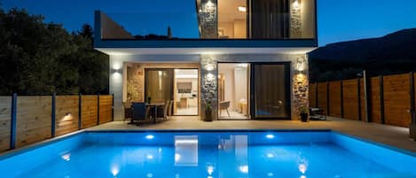 Villa, accessible aux personnes à mobilité réduite | 2 chambres