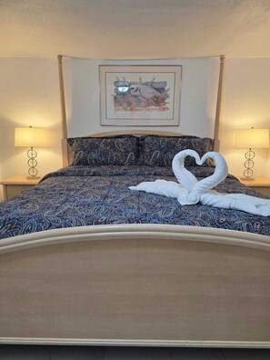 1 bedroom, iron/ironing board, WiFi