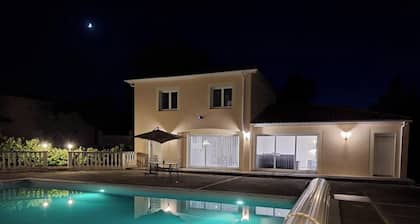 House with private pool 30 min from Toulouse