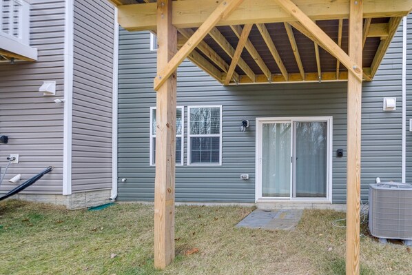 Exterior - Comfortable Private Studio Perfect for Short or Extended Stays (Glenn Dale)