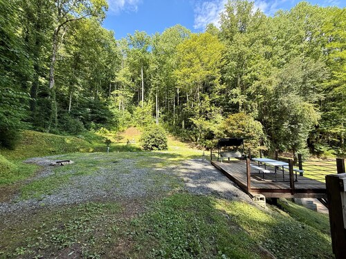 Site 2 – 50 Amp, Water, Sewer & Fire Ring