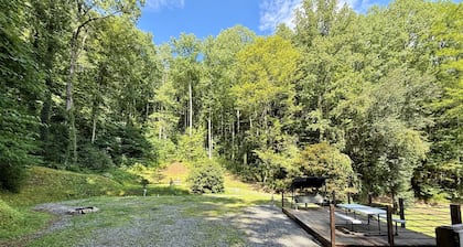 Site 2 – 50 Amp, Water, Sewer & Fire Ring