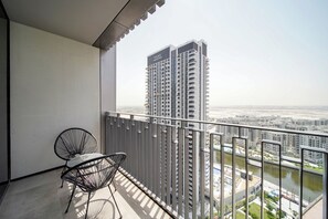 Apartamento exclusivo, balcón, vistas a la bahía | Vistas del balcón