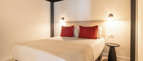 Studio, Roll-in Shower, Ground Floor