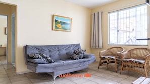 TV, offices - Casa em Iguaba Grande com piscina 350m da Lagoa (Iguaba Grande)