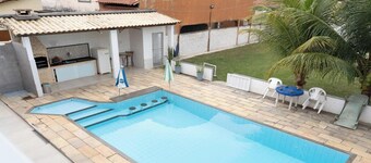 Casa em Iguaba Grande com piscina 350m da Lagoa