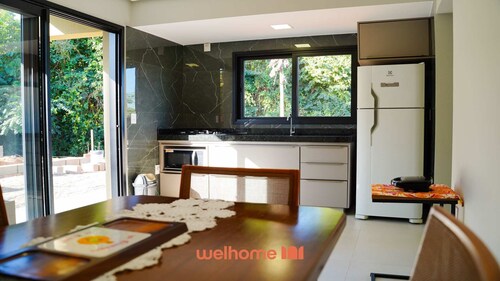 Studio em Delfinopolis com praia no condomínio