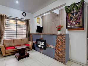 House | Reception