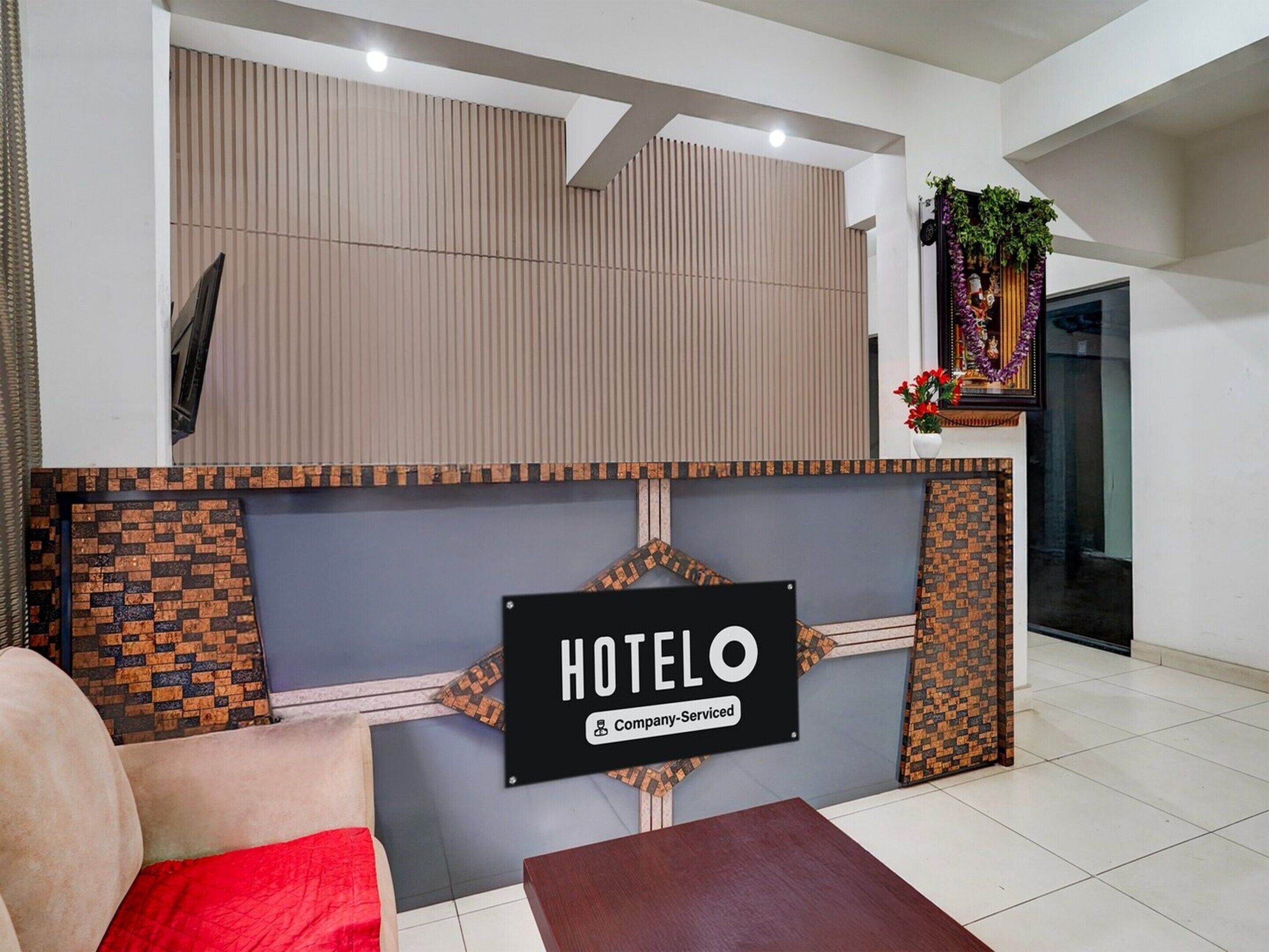 Hus | Reception