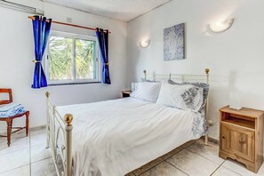 Villa (4 Bedrooms) | Interior