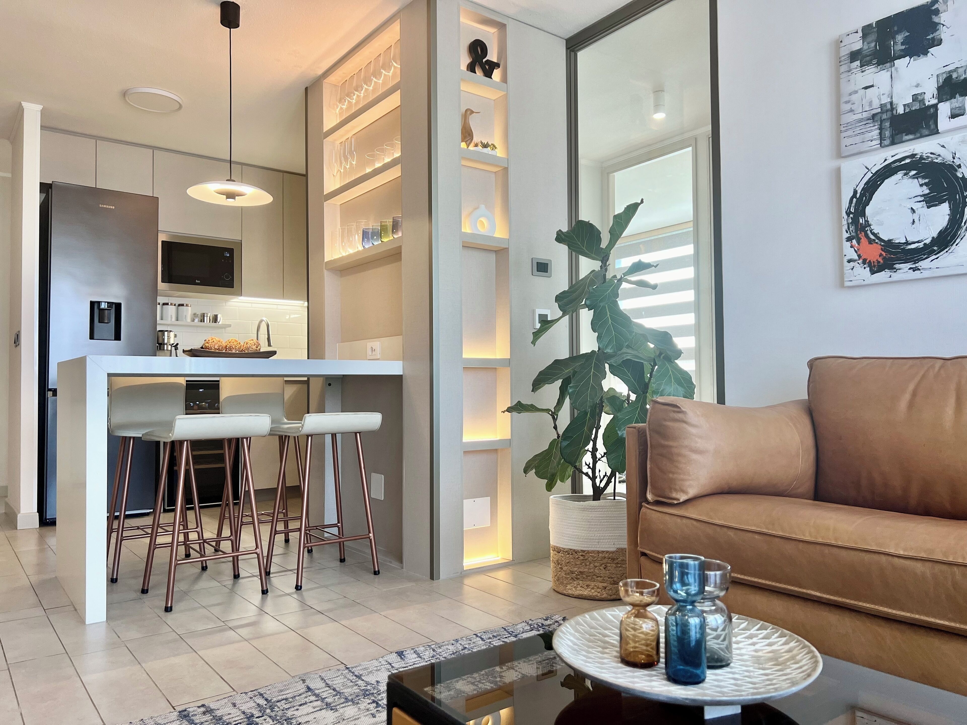 スマートテレビ、書庫、ステレオ