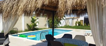 Pool villa not overlooked