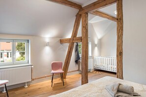 1 habitación, wifi y ropa de cama