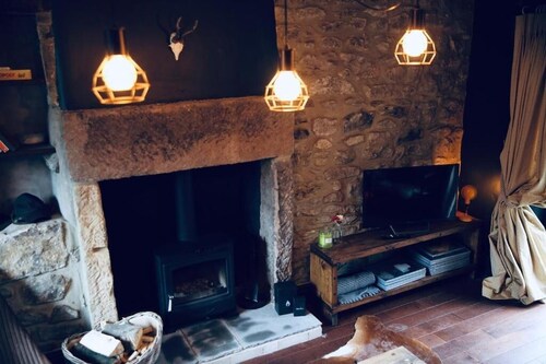 Boutique cottage in the heart of the Peak District