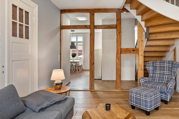 TV, videospill og bordtennis