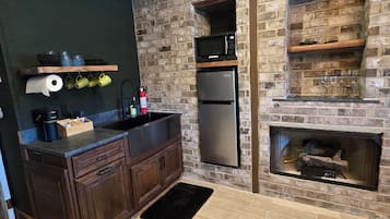 Microwave, oven